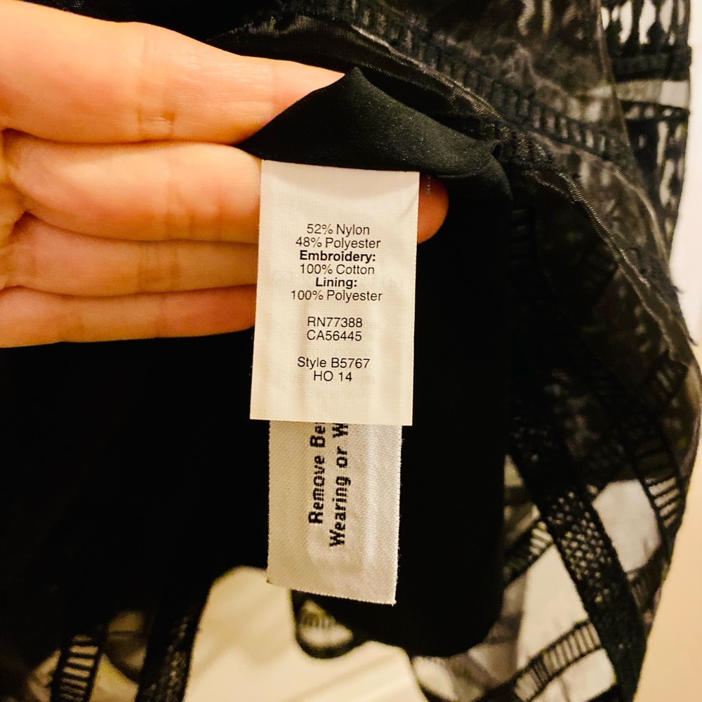 Madewell size 2 sleeveless black dress
